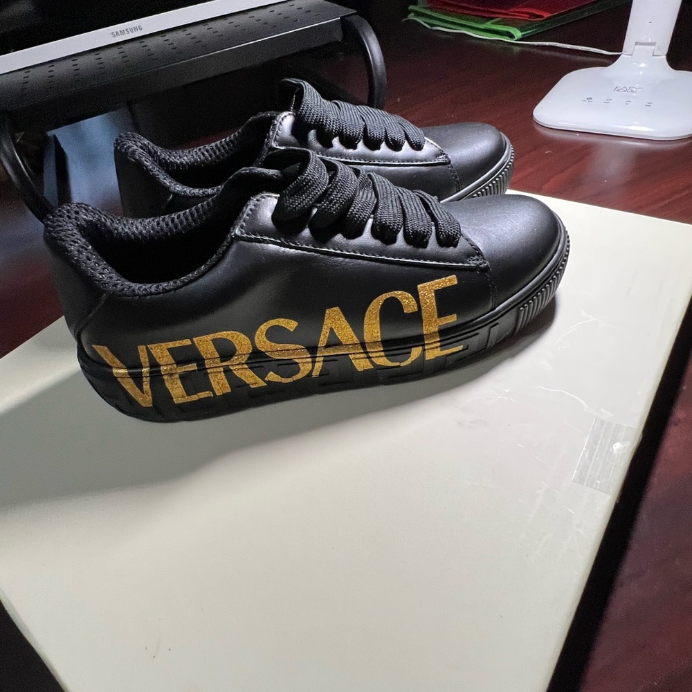 Versace Greca Logo Print sneakers